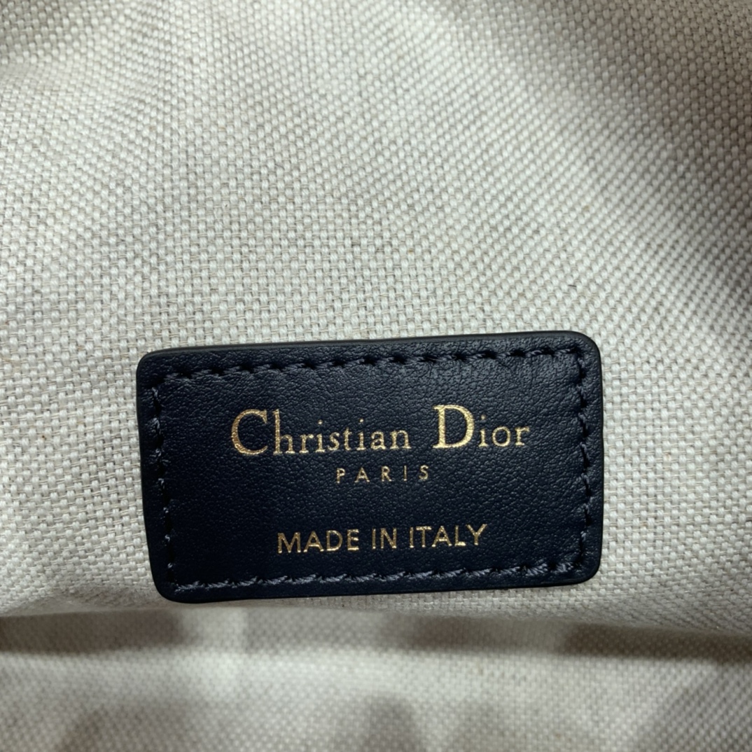 103a77050cd91.jpg