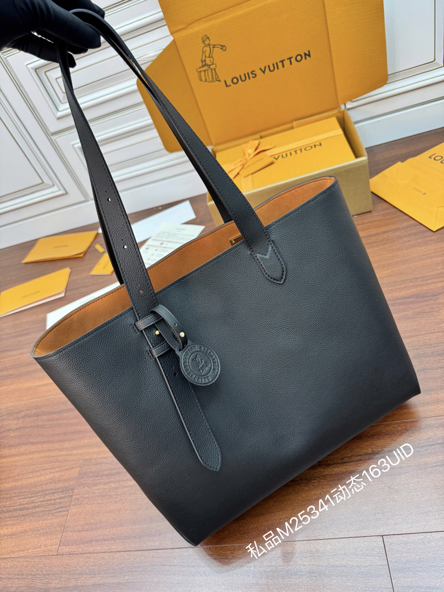 162921ebe55bd.jpg