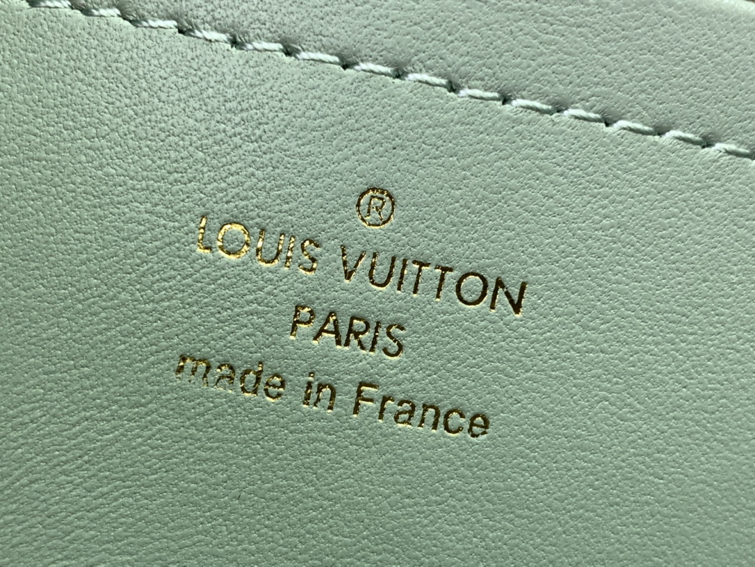 1ba9de775e122.jpg