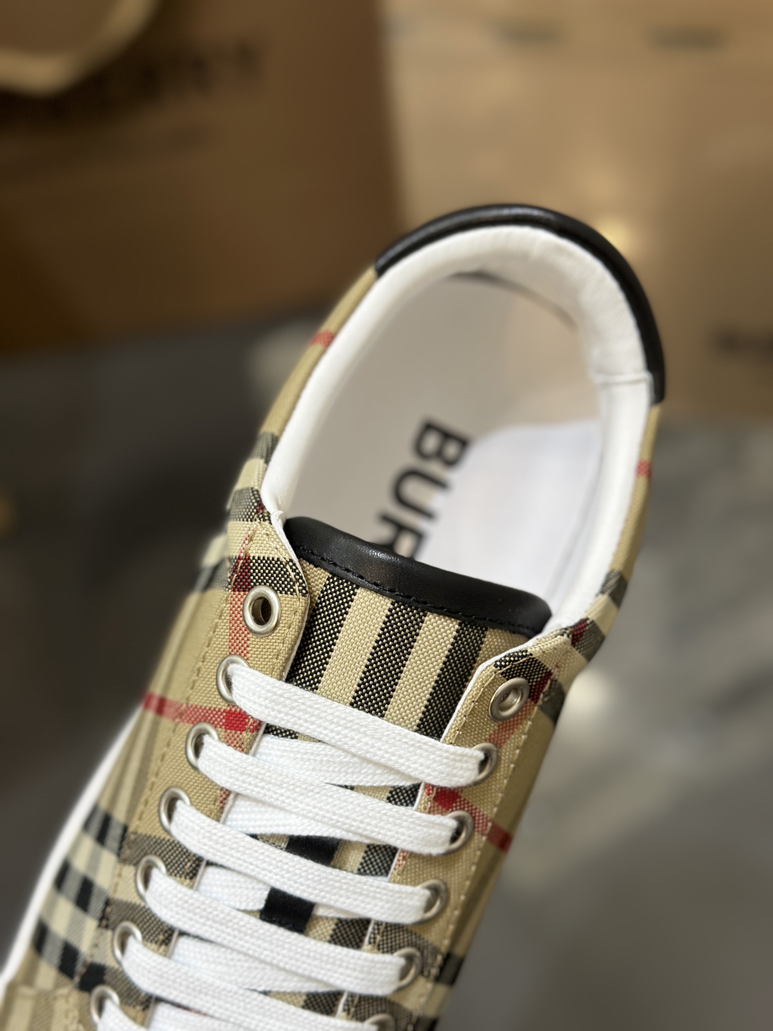 21b3031aefa24.jpg