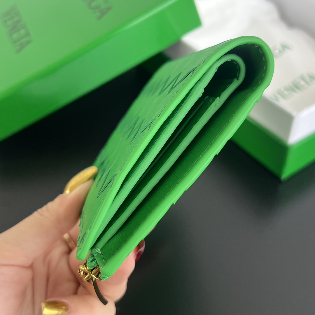 23918f66d8dca.jpg