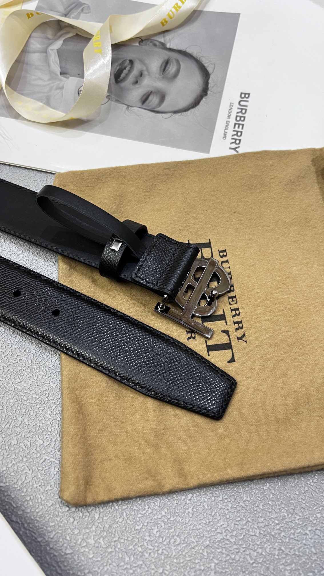 2524ec388155a.jpg