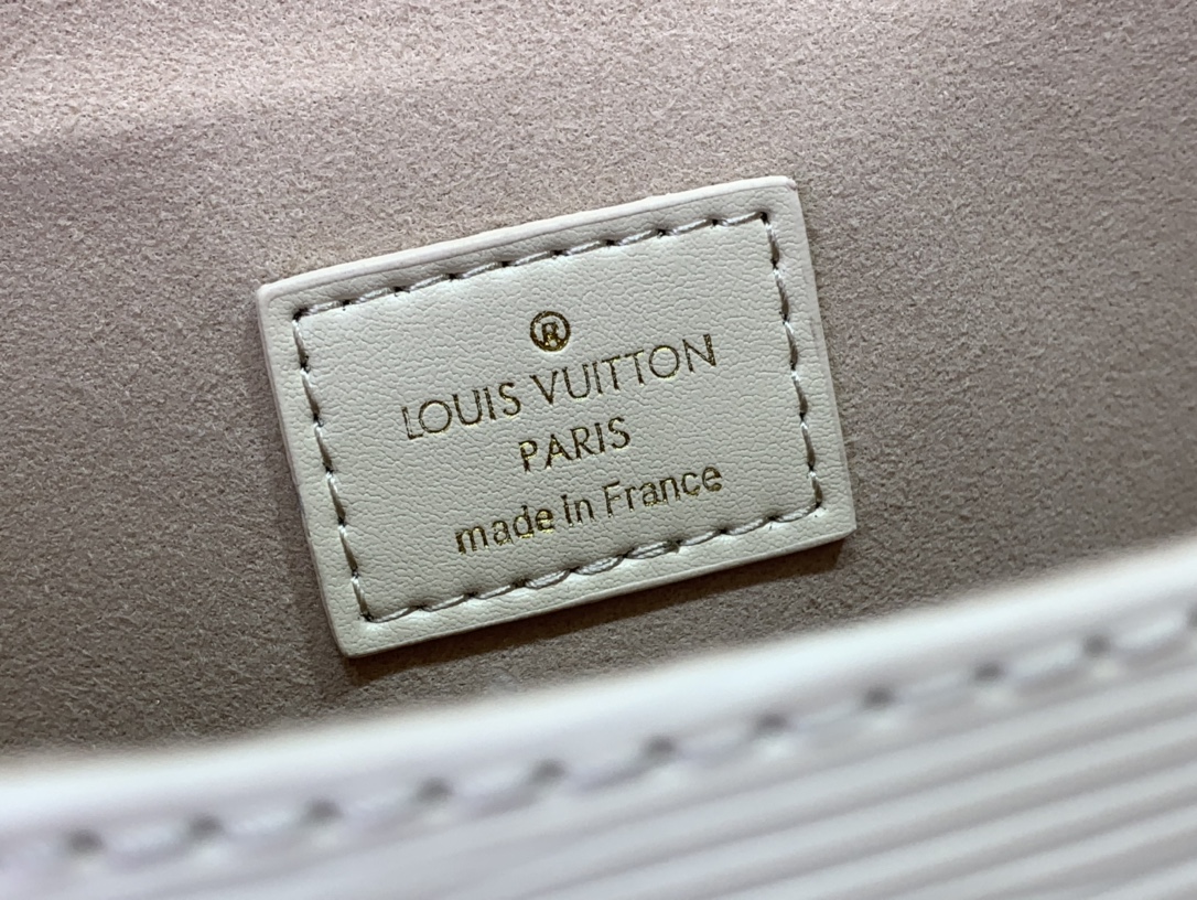 2f6ac4256c505.jpg