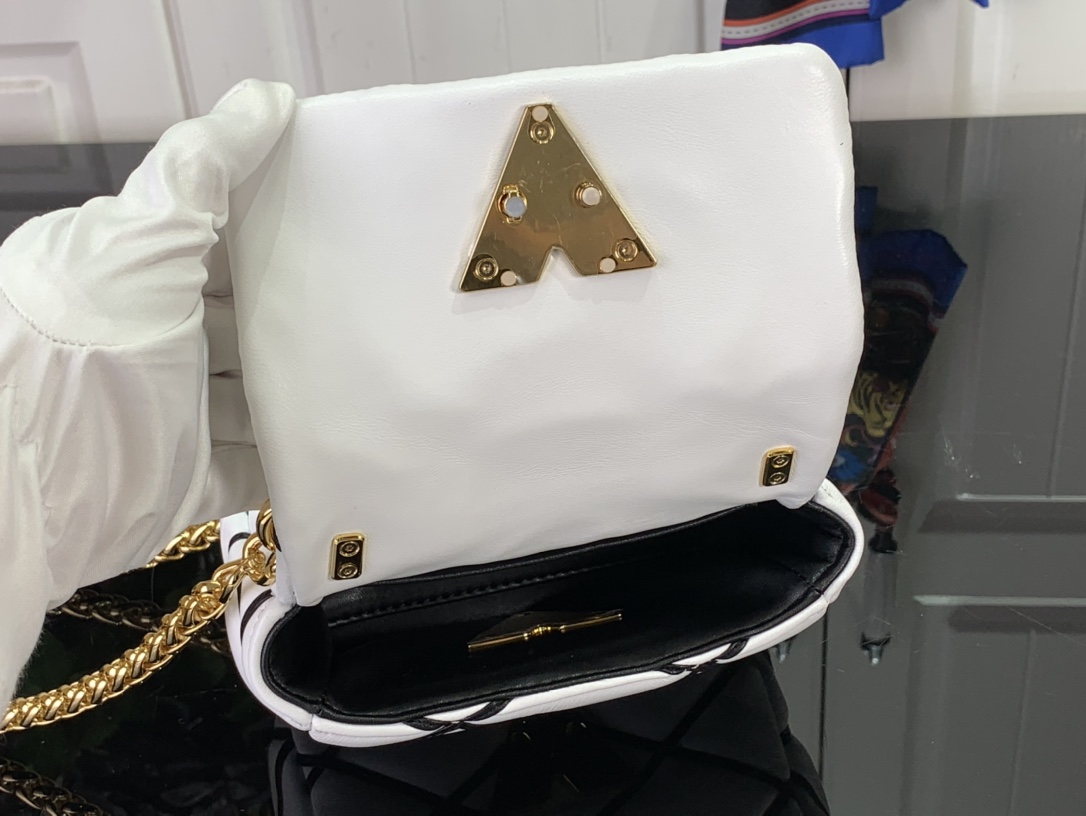 3049eae8edc7d.jpg