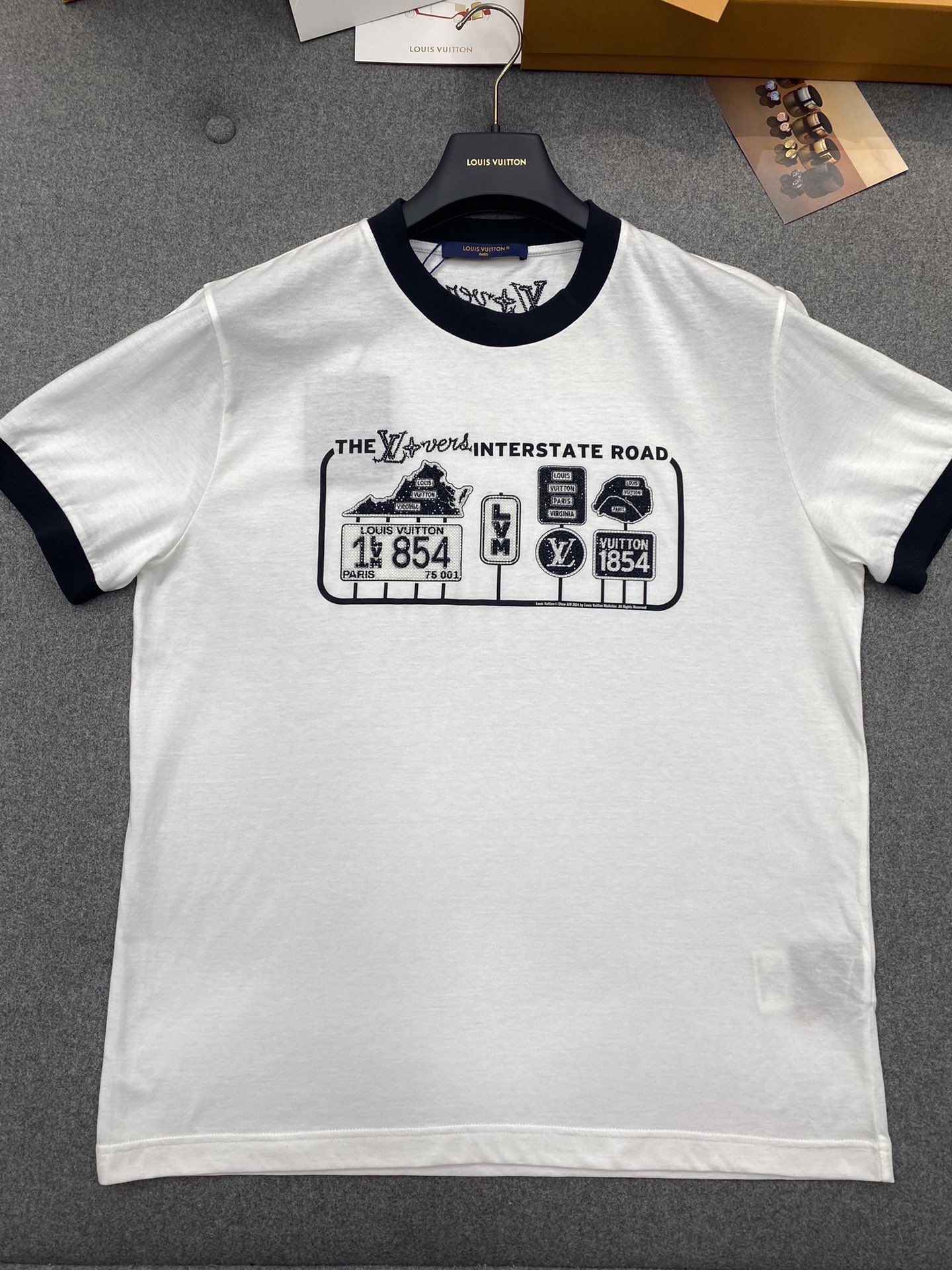 3fe922434d100.jpg