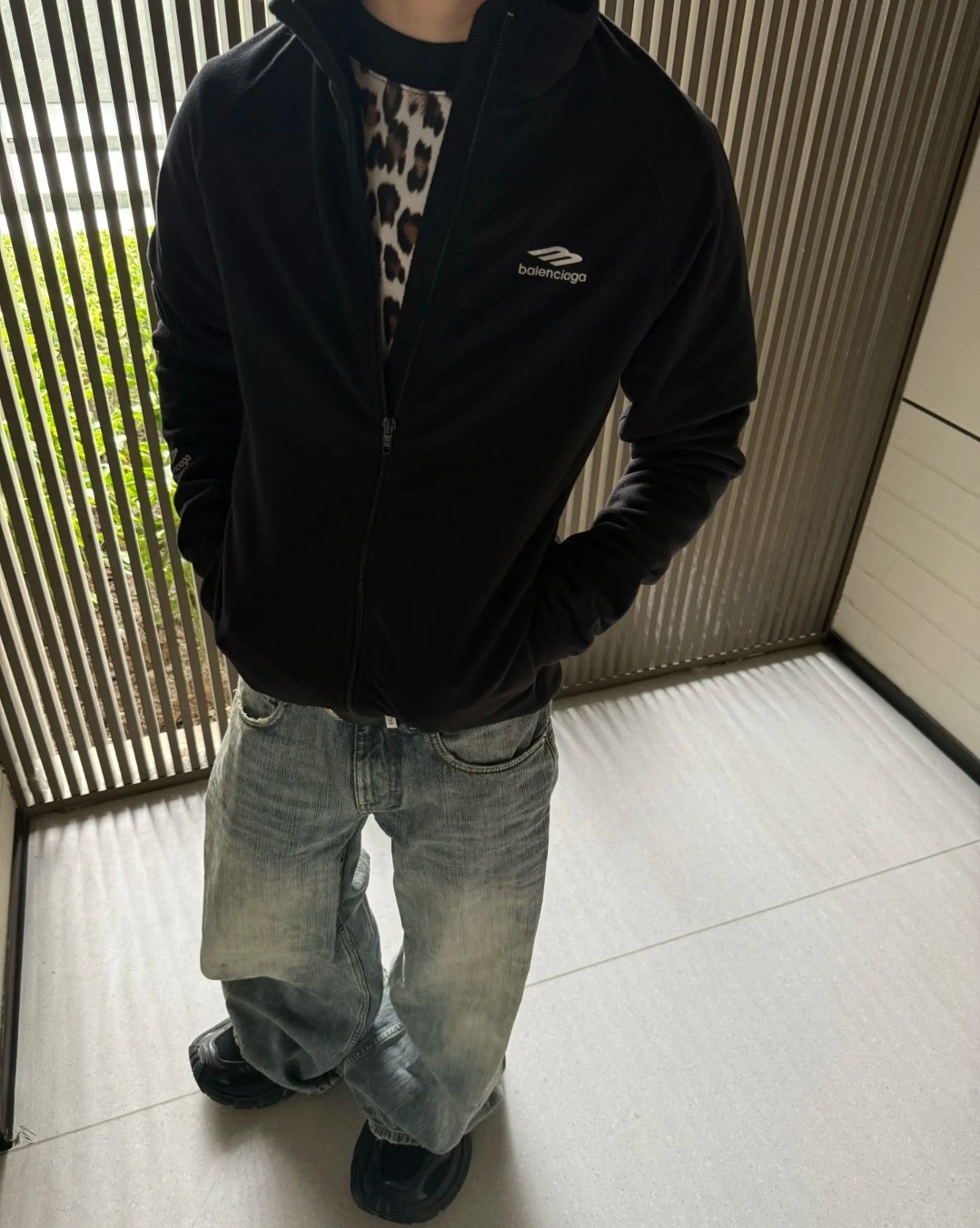 4527416ac04db.jpg