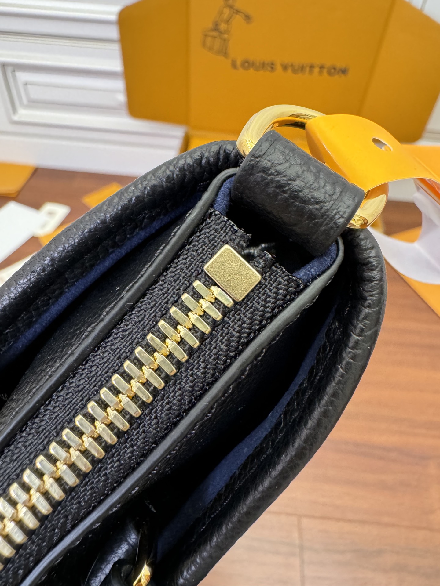 52aed5c9abe57.jpg