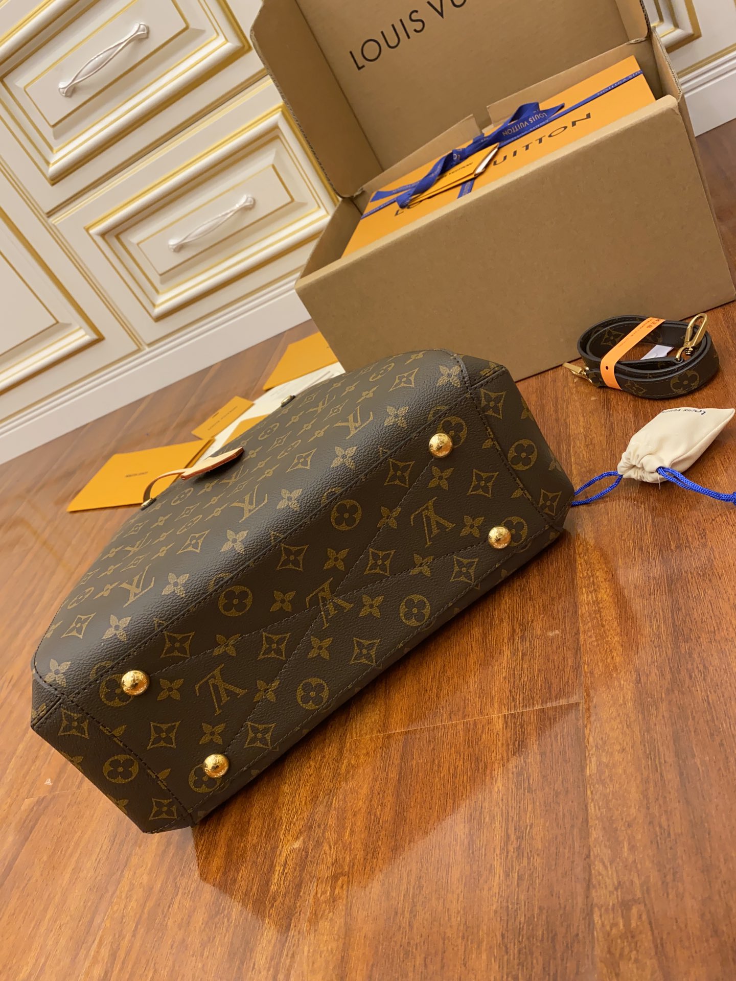 5bd94636a4001.jpg
