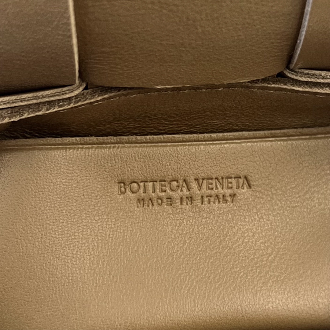 5c71616dcfc46.jpg