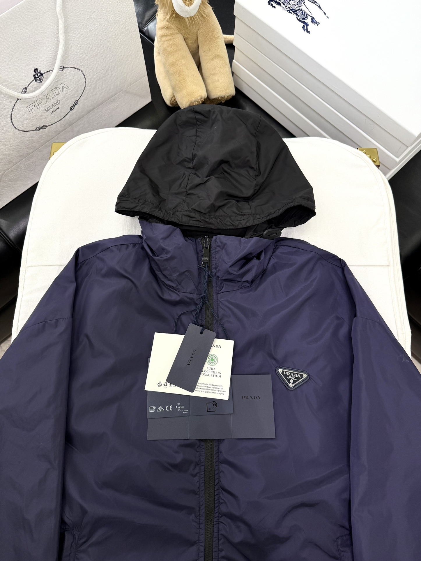 6220472359f15.jpg