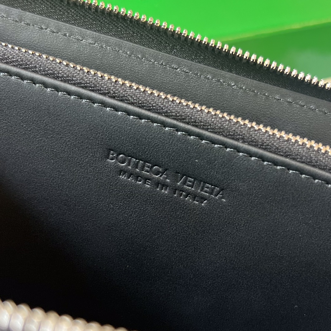 708223fc54009.jpg