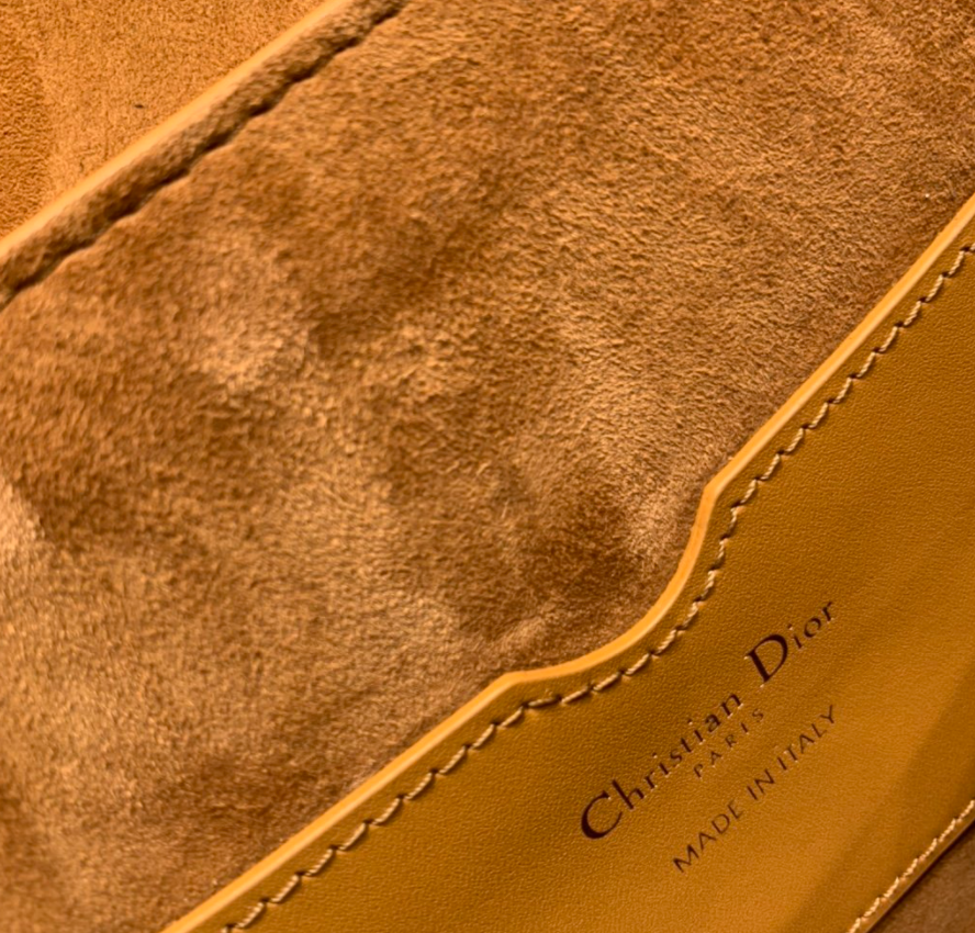 749b612a528ae.png