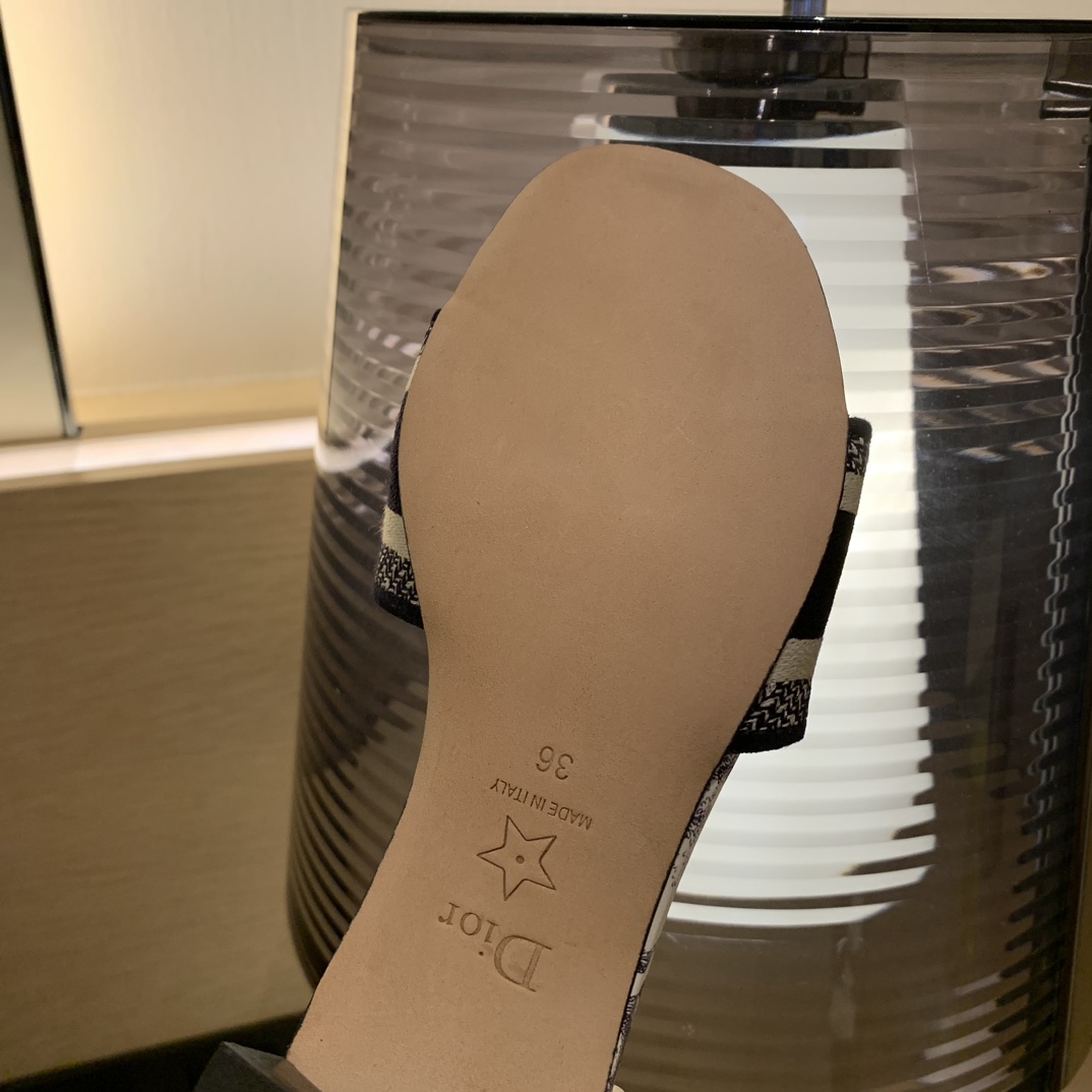 750267eb5e66c.jpg