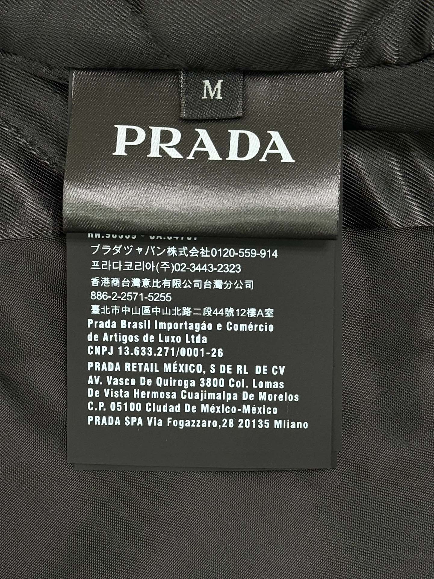 761f3a045da2d.jpg