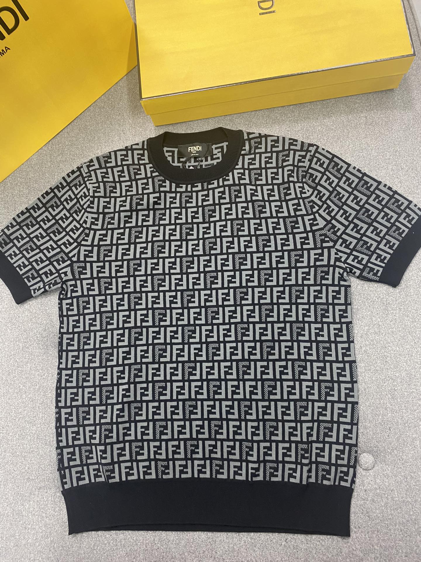 7cf865bd180b5.jpg