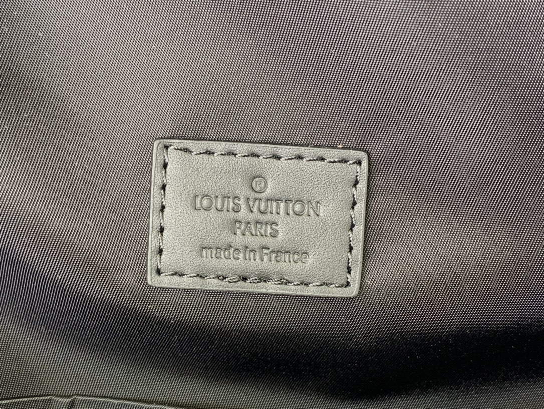860a4281393cc.jpg