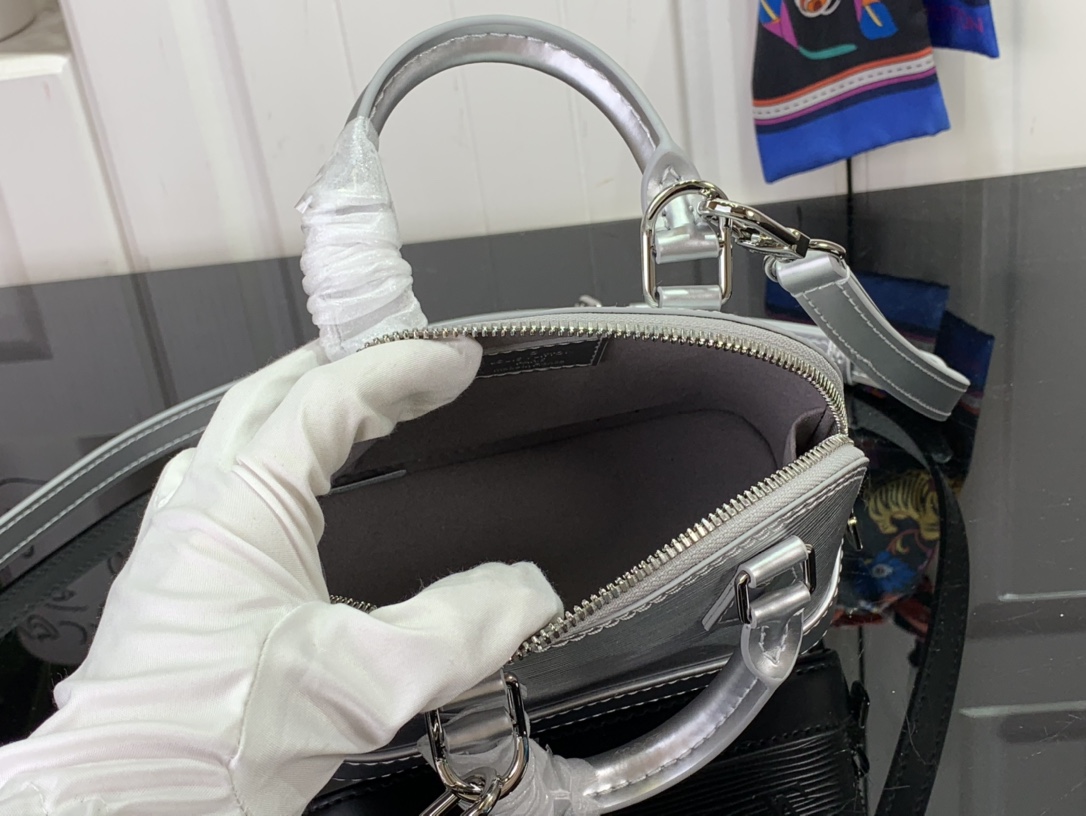 8cb1624e007cf.jpg