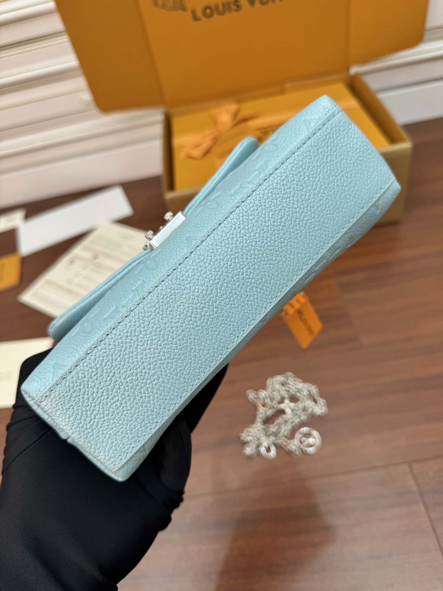 917d91e130b5a.jpg
