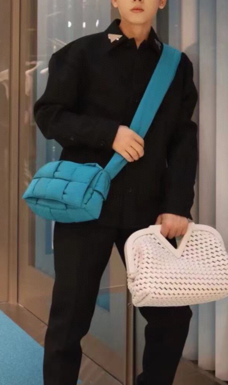 9430dca4d8706.png