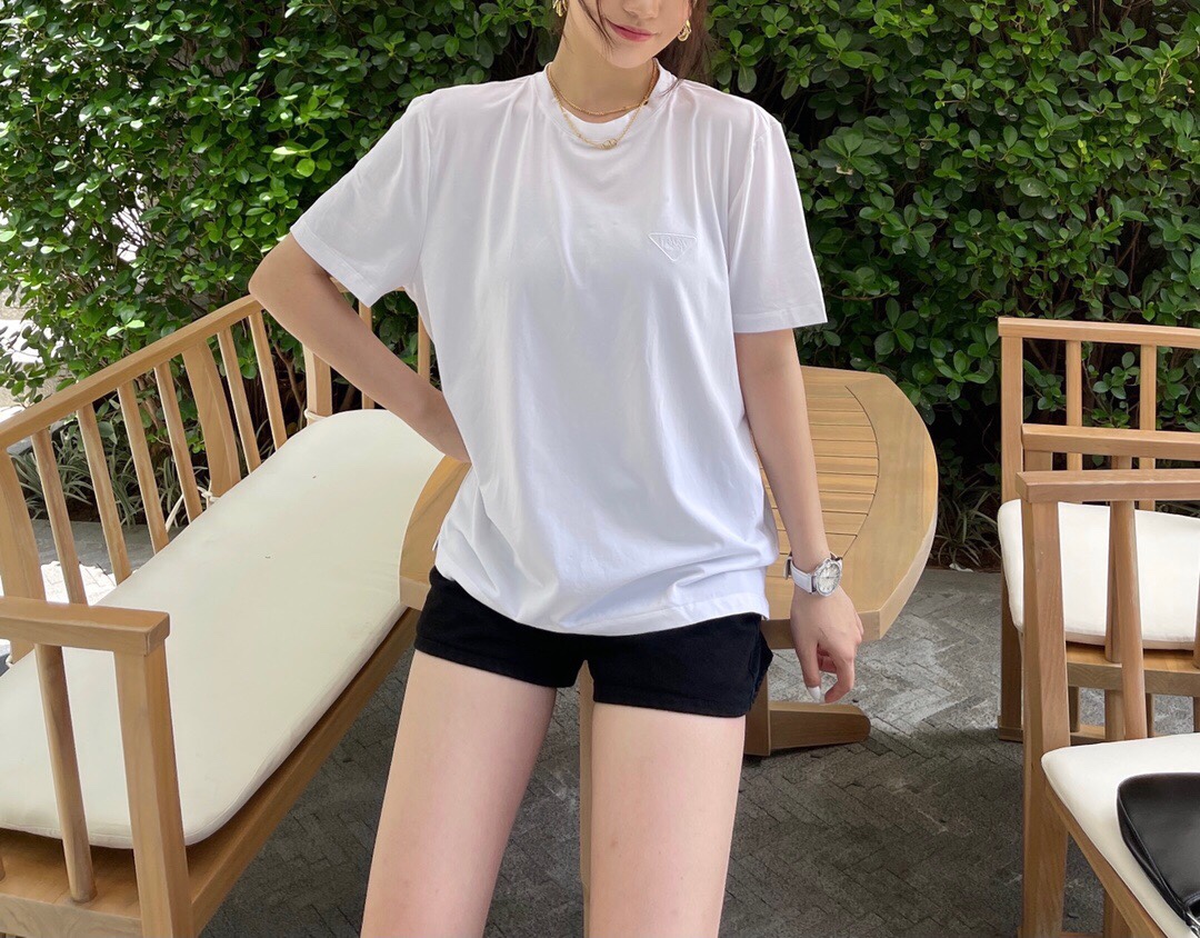 9ce976042d9bd.jpg