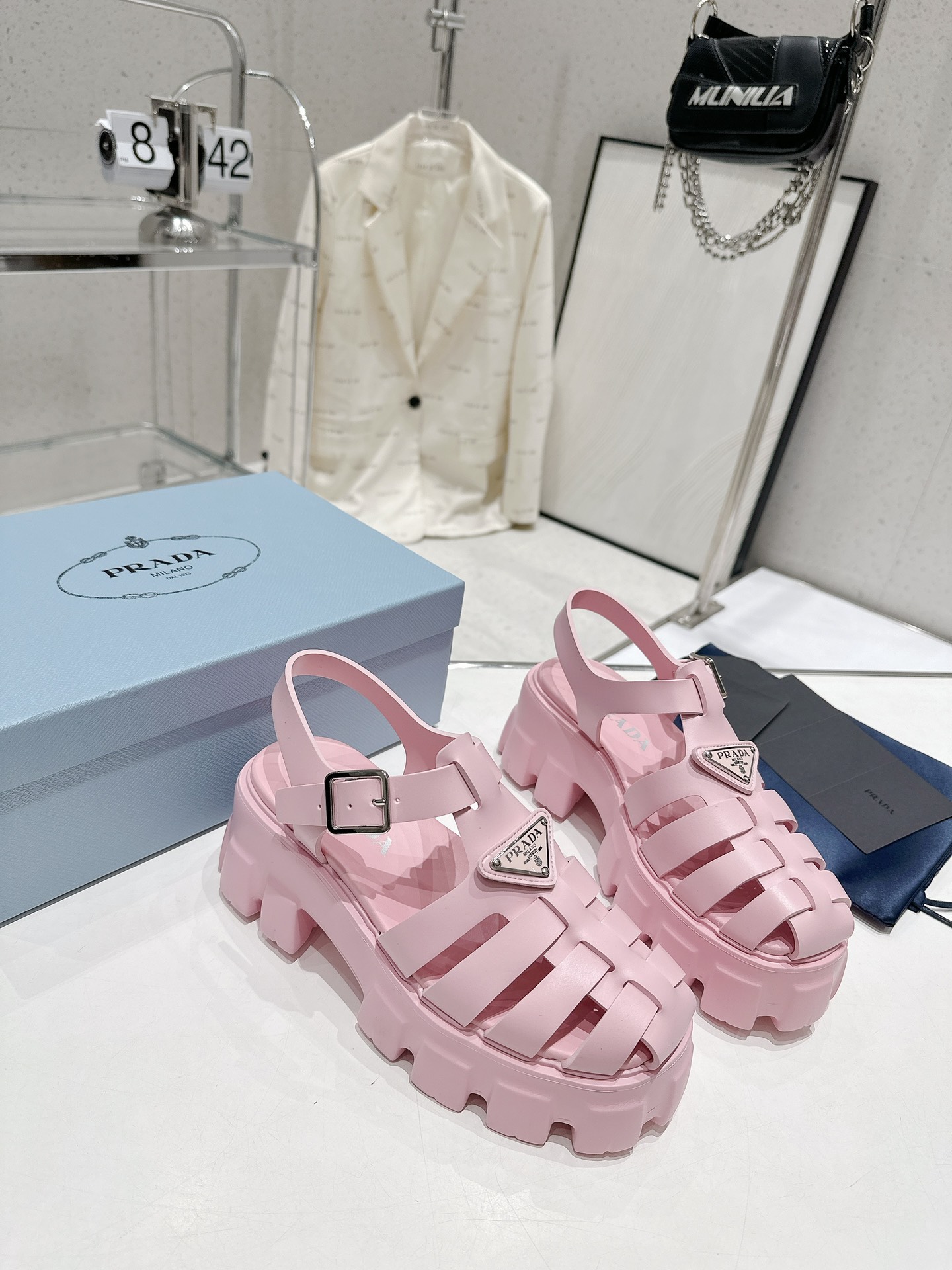 9cfc3704dfb6d.jpg