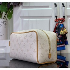 [88공장] 루이비통 Toiletry Pouch(2color)
