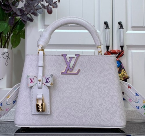 [88공장] 루이비통 LV x TM CAPUCINES BB 라지 클러치