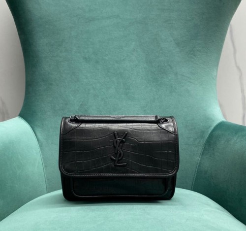 (석류공장) YSL. 크로커다일 스몰 니키백