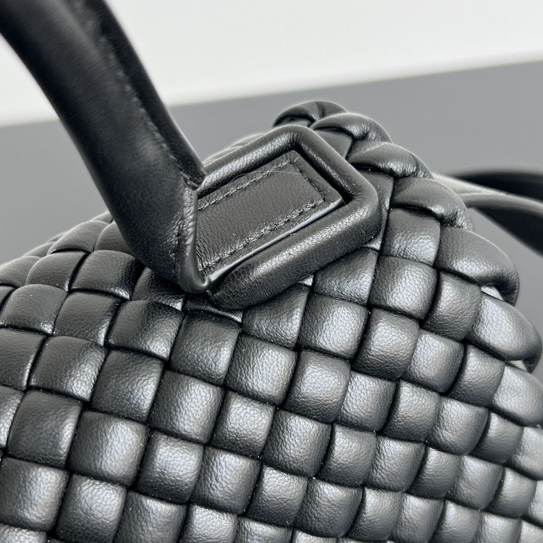 a61f21c37b515.jpg