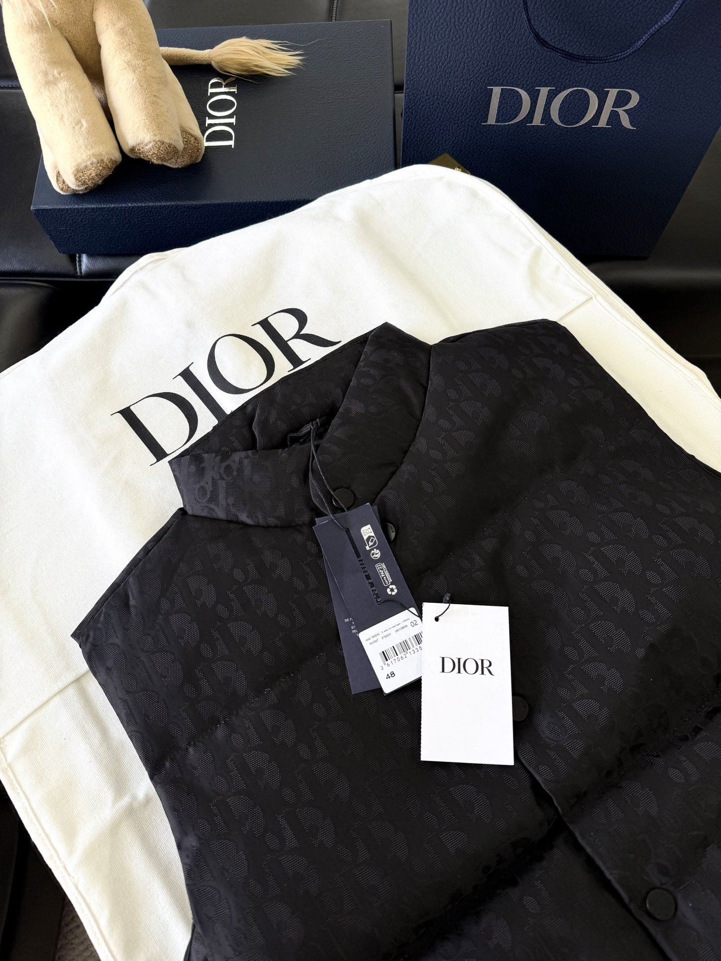 a65819225e3f2.jpg