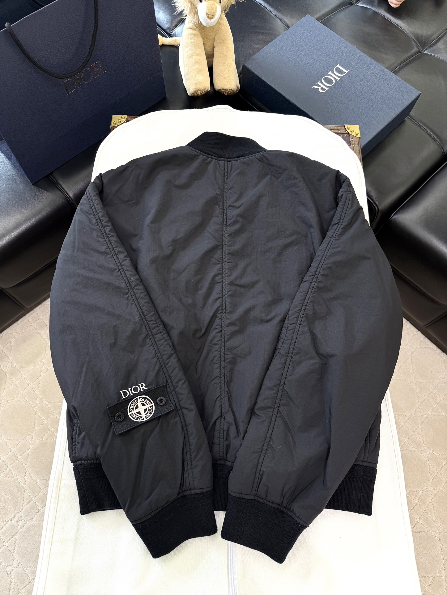a67b350e550d8.jpg