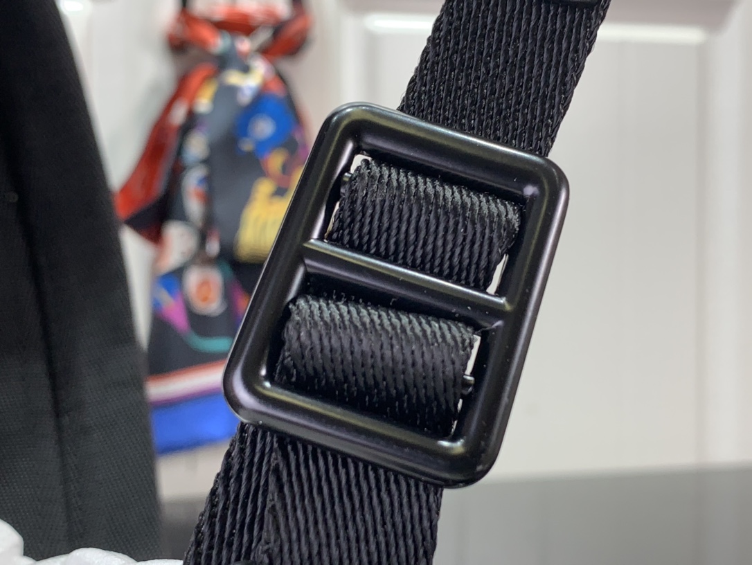 a8700baa1f3e8.jpg