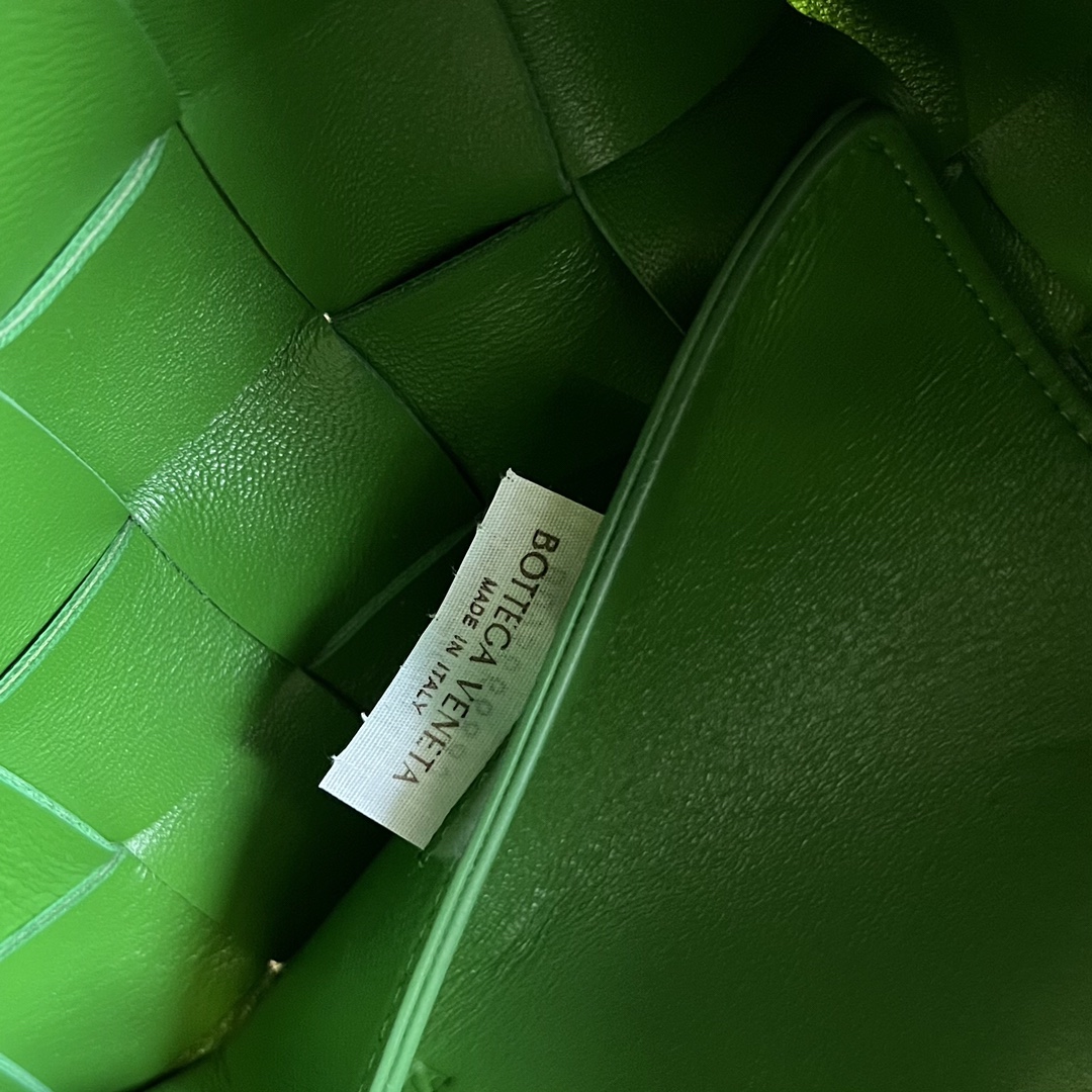 b76ade5449650.jpg