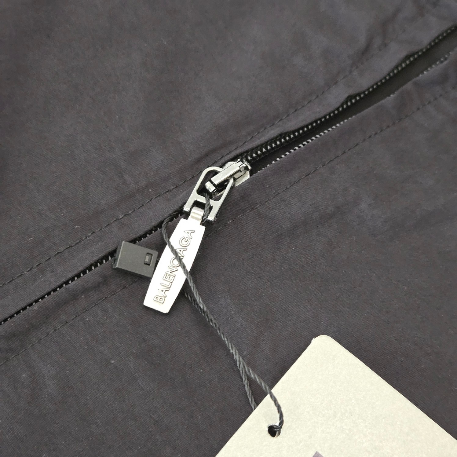b822012fcc3ba.jpg