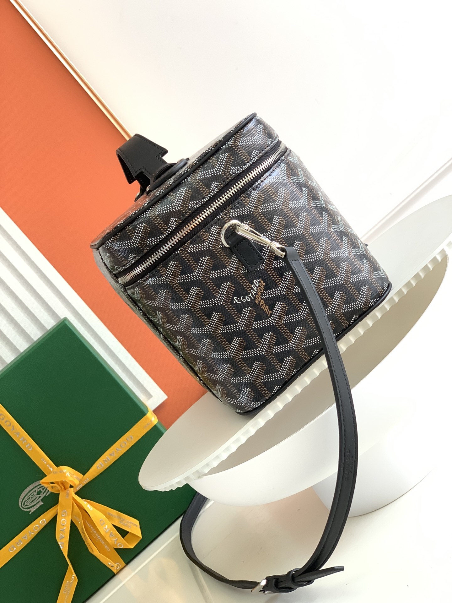 b84646dafe429.jpg