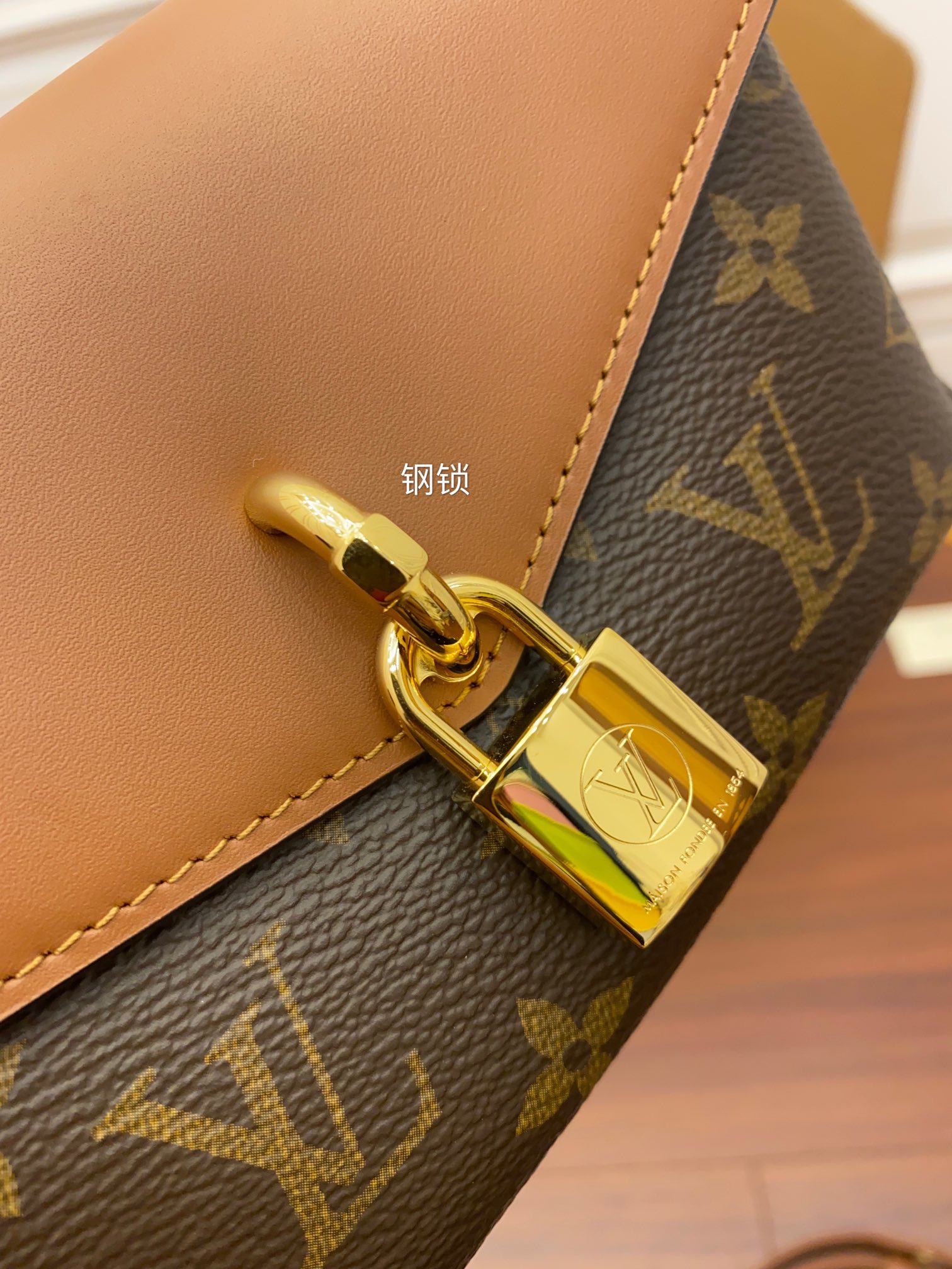 b8548c7679663.jpg