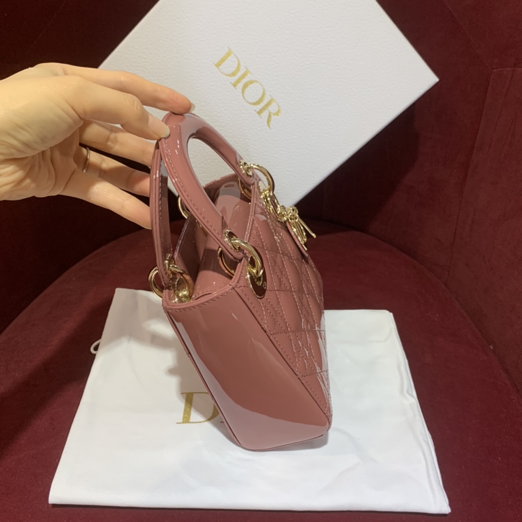 d0528387d7be4.jpg