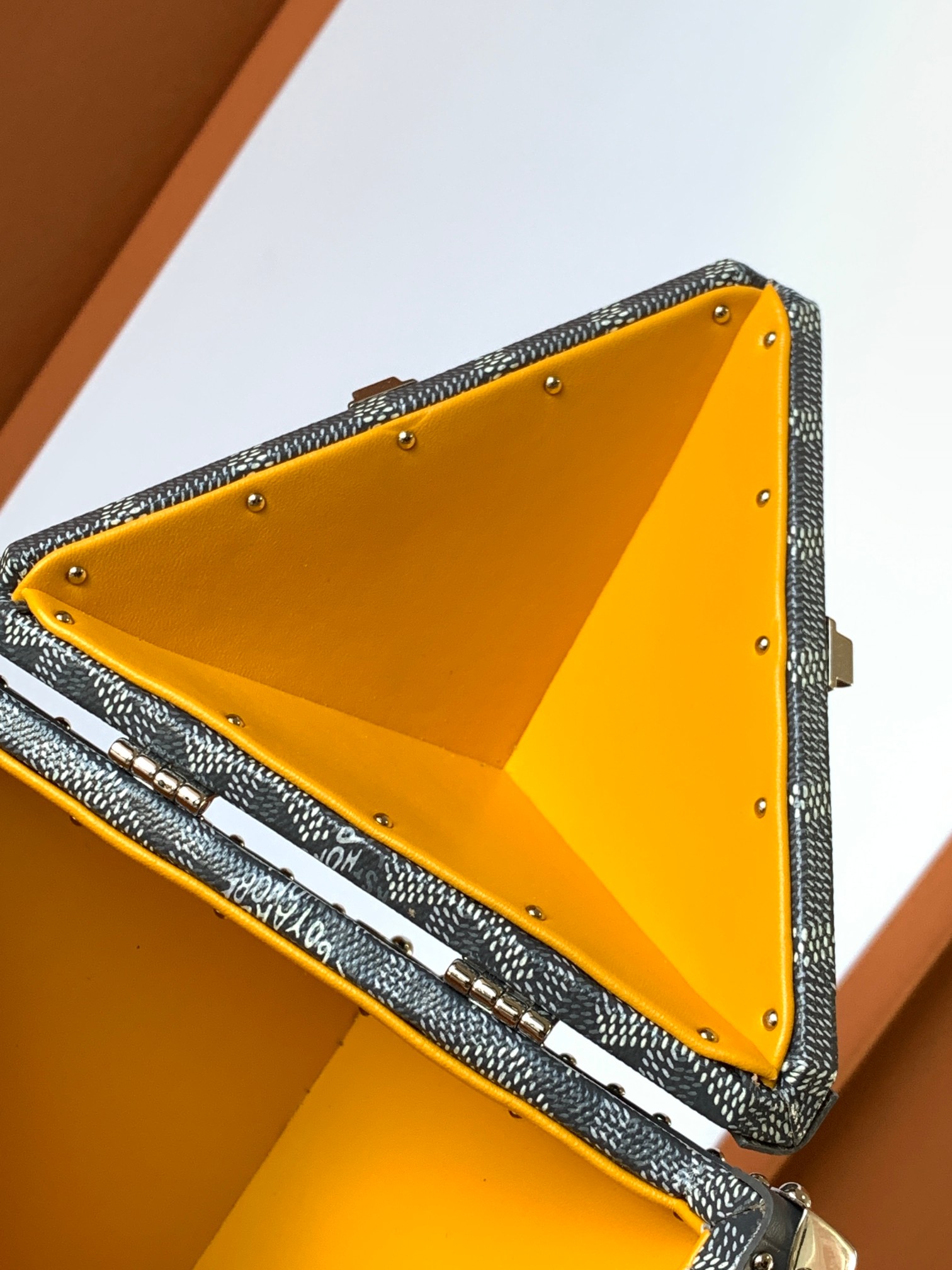 d48b281564ee5.jpg