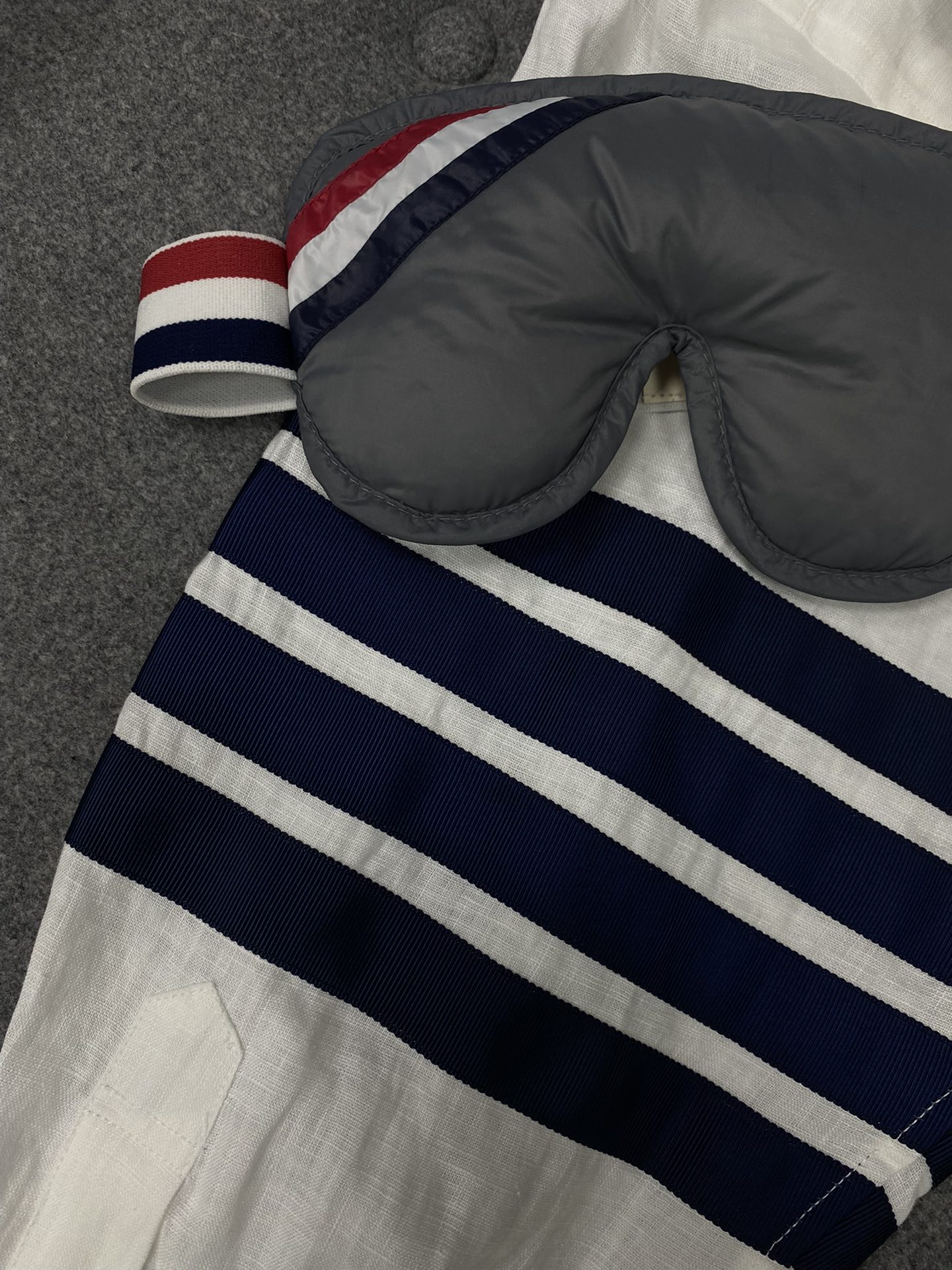 da2f609384481.jpg