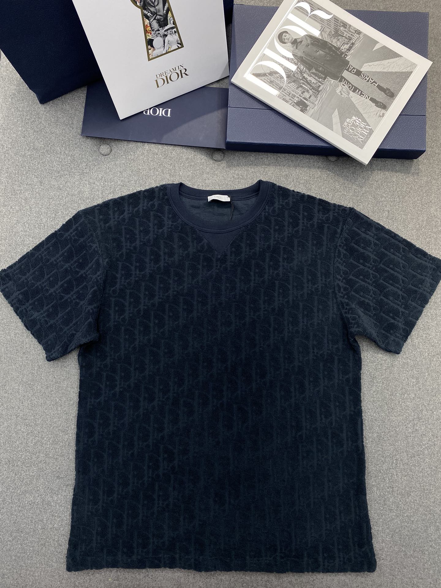 e122759a10643.jpg