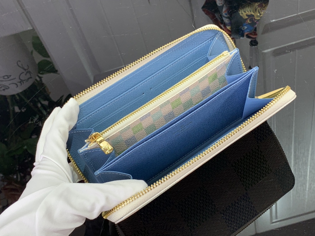 e53b8c46085f7.jpg