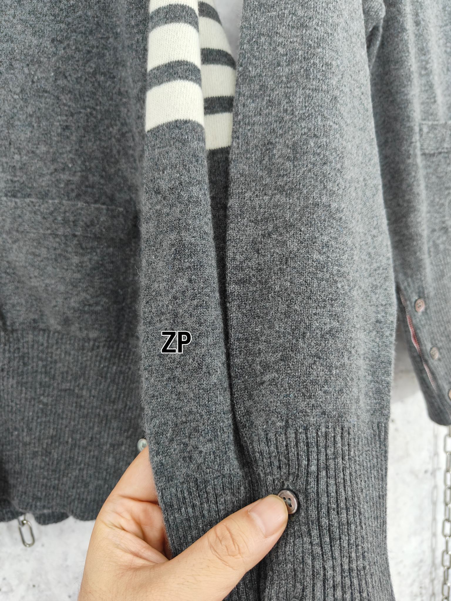 f0fe3af03de6a.jpg