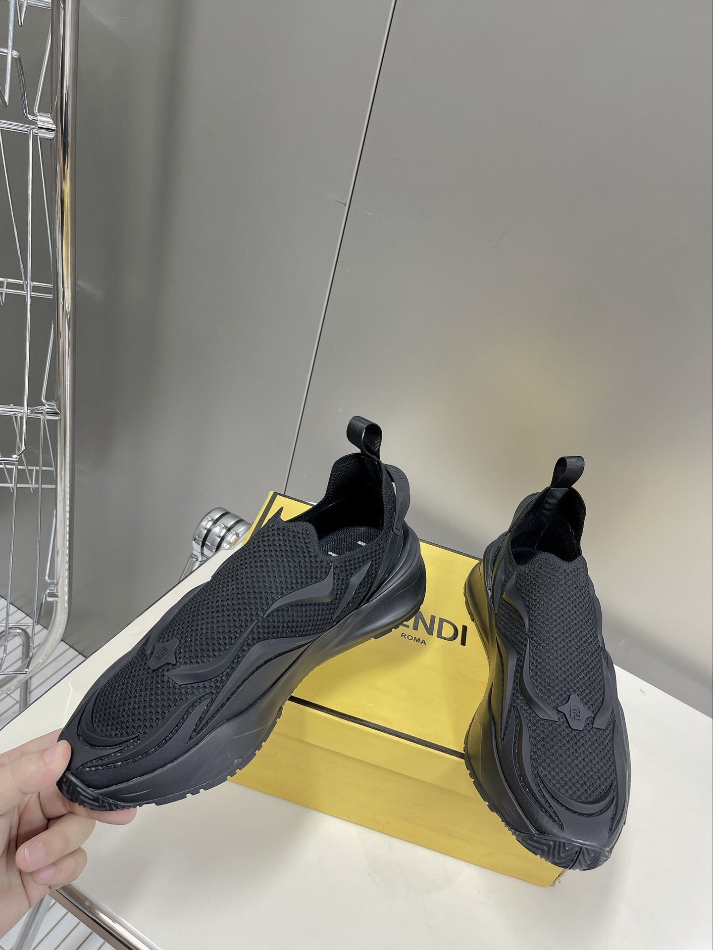 f355e43023637.jpg