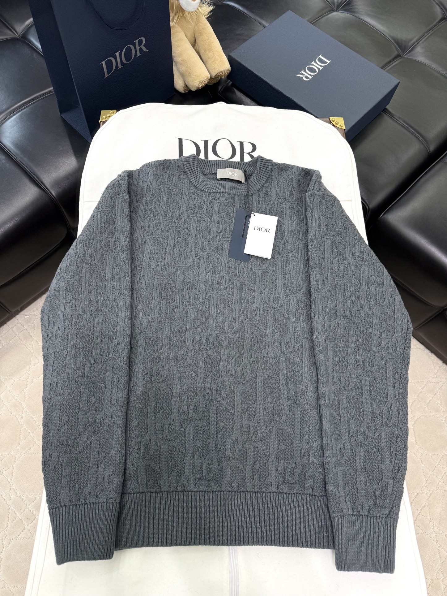 f48d59505aa0f.jpg