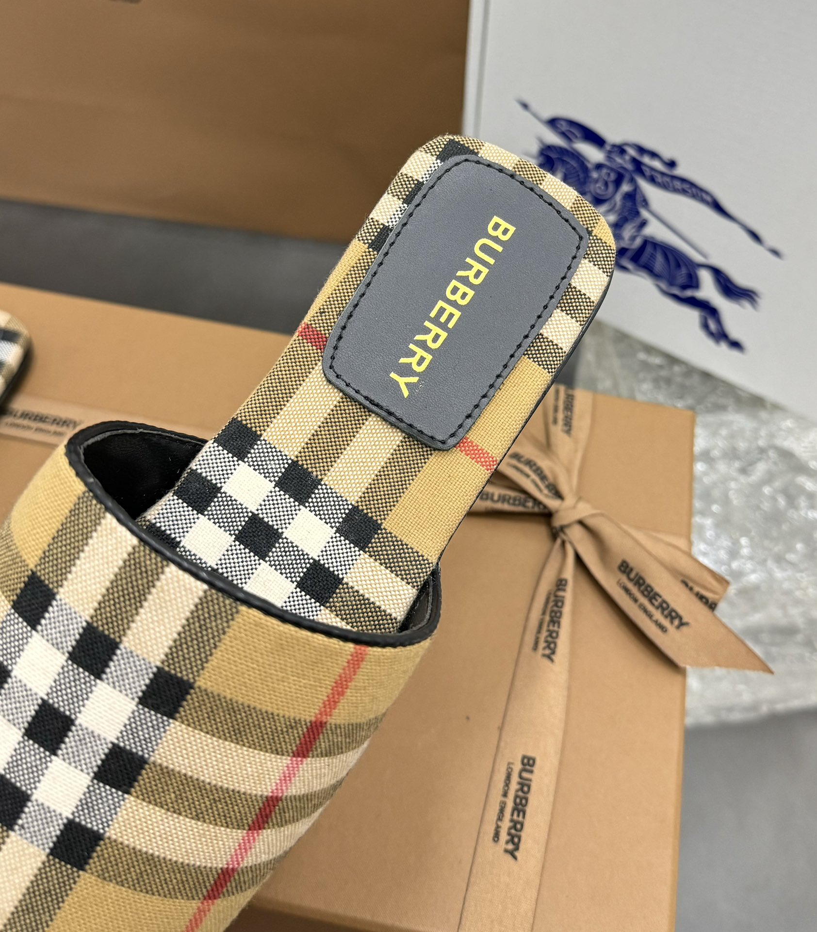 f84341f075617.jpg